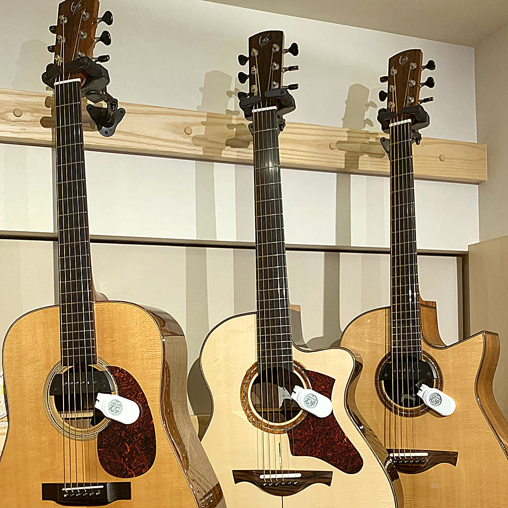 LeeGuitars Bluetooth 温湿度計 装着イメージ